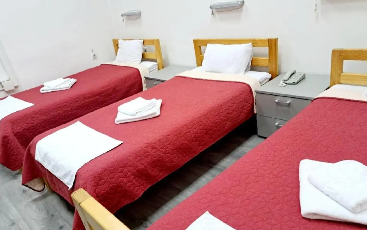 hotel-pirot-2-bed-room_no6