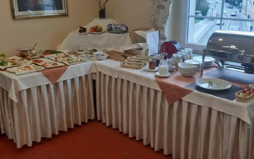 restaurant-pirot-food-srpska-skara-1